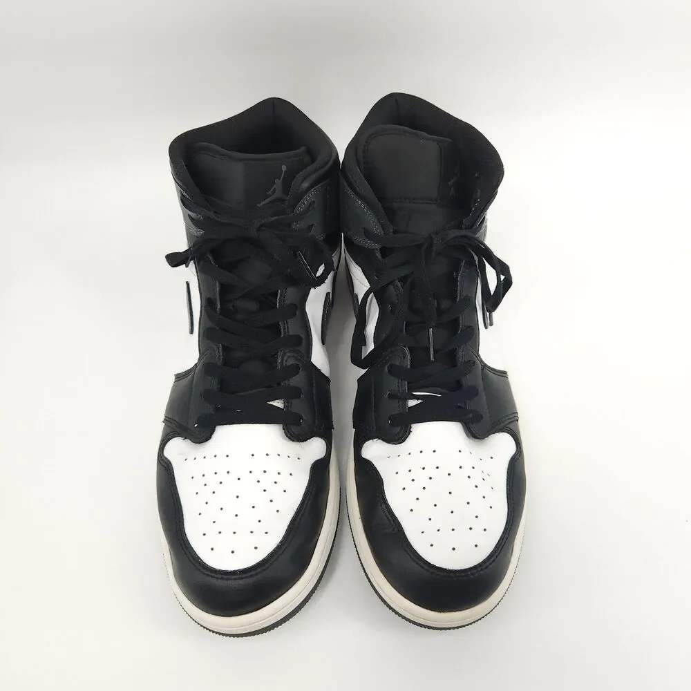 Jordan line footwear